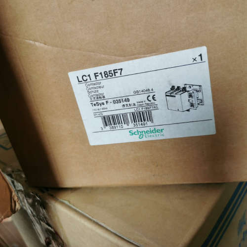 触器LC1F185F7  110V  40/400H