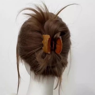 10秒get日常简单抓夹盘发 秋冬南瓜鲨鱼夹 质感油画抓夹女2025新款