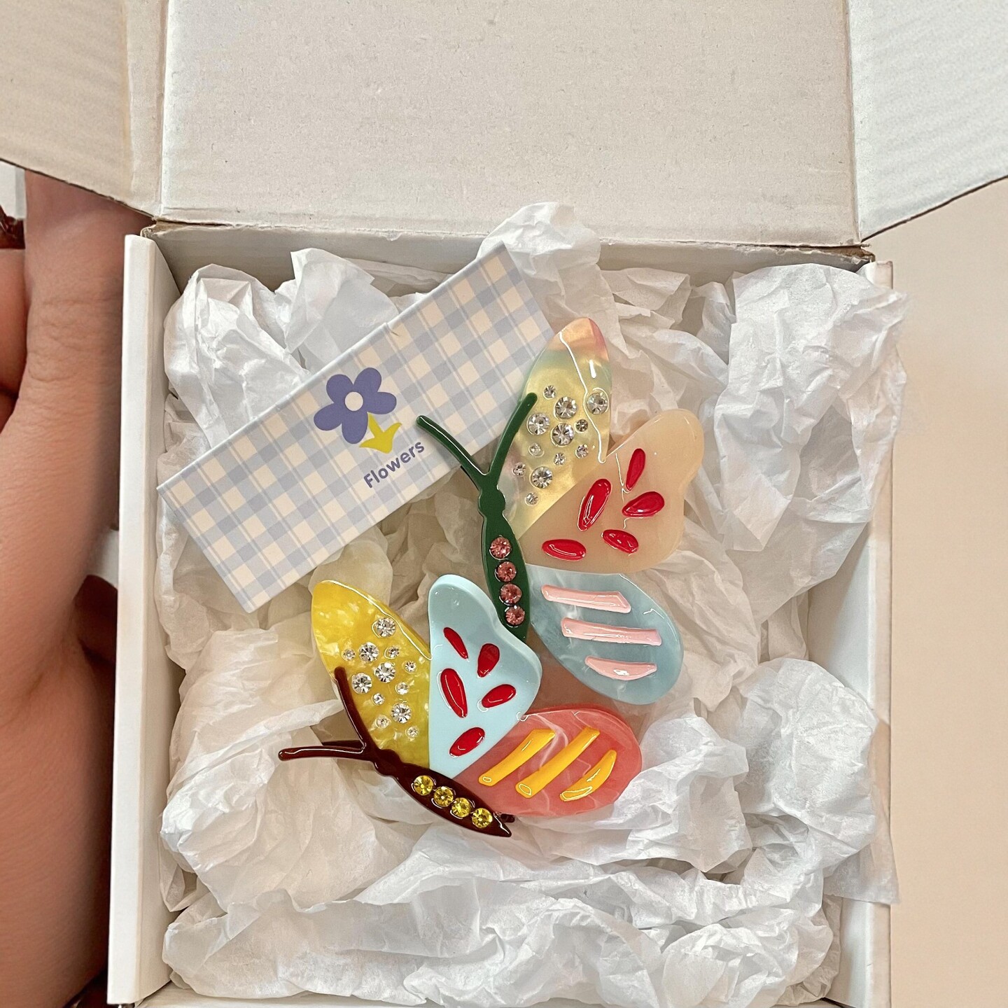 蝴蝶抓夹法式糖果彩色系轻奢高级日韩设计感发饰ins风2026年新款