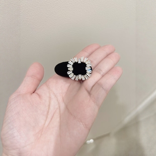 简约小黑发夹，yyds显气质小夹子时尚流行高级感边夹韩版2025新款