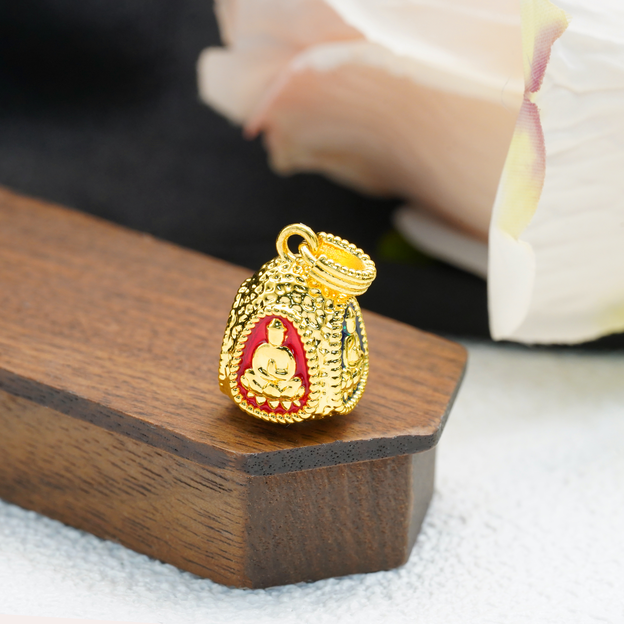 18k金四面佛吊坠女百搭DIY配件