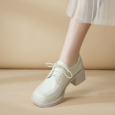 真皮英伦小皮鞋女漆皮中跟乐福鞋