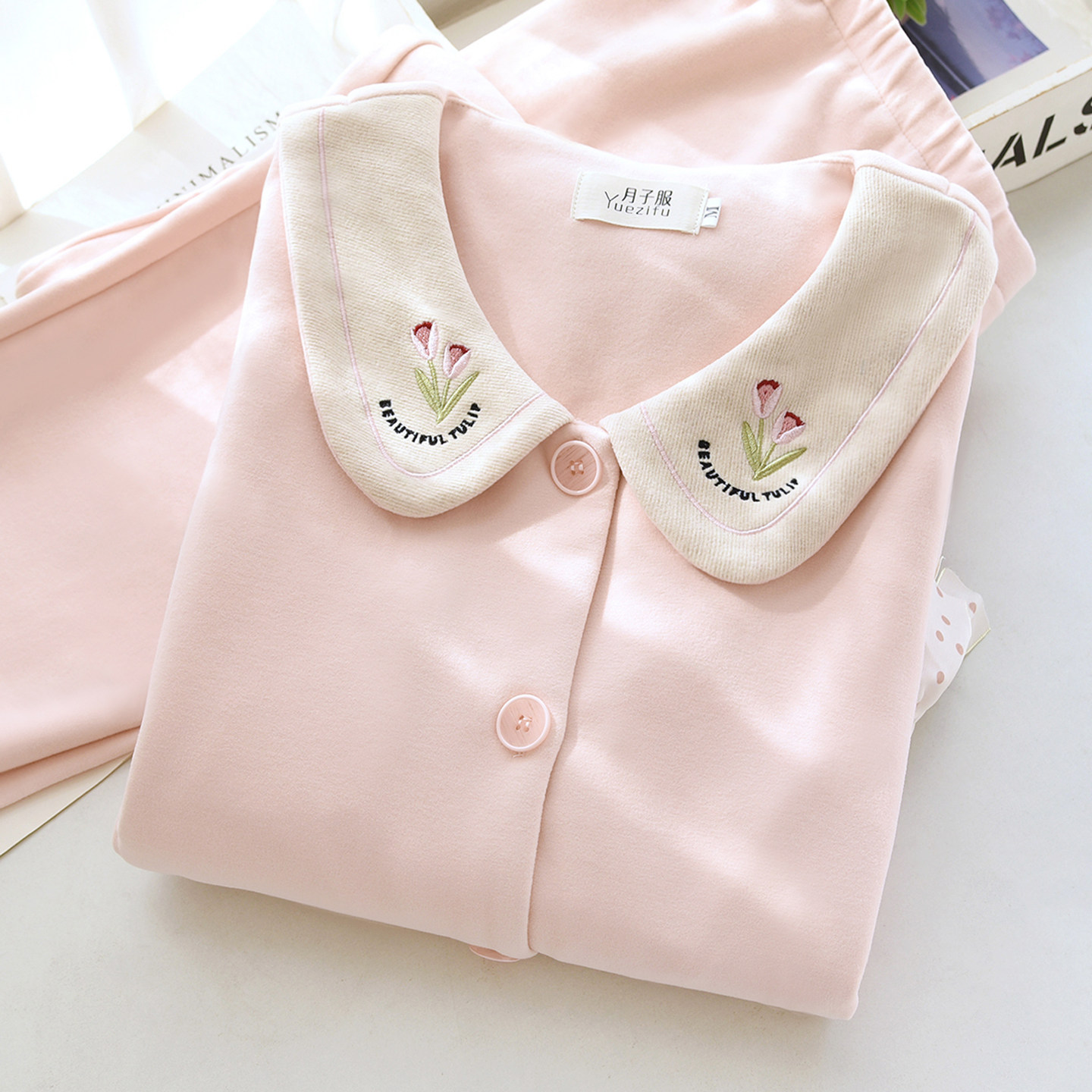 月子服秋冬季德绒桑蚕丝孕妇睡衣产后加绒加厚11月份12哺乳喂奶衣