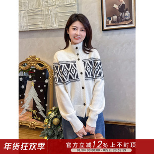 紫璐莱雅格腔调~复古慵懒100%羊毛费尔岛提花纽扣翻领针织开衫