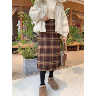 紫璐莱奶油华夫 复古百搭高腰显瘦撞色格子毛呢直筒半身裙女775X