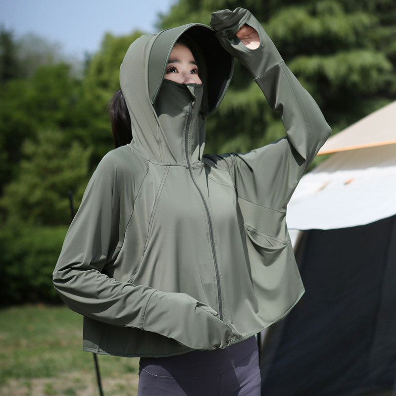 防晒衣女短款斗篷蝙蝠衫夏季薄款防紫外线冰丝透气黑胶帽檐
