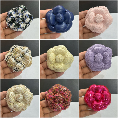 爆款6.8cm56个色高端小香风粗花尼定型山茶花饰品胸花加胸针发夹
