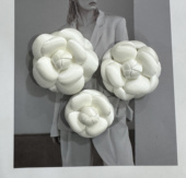 金智妮新款 高端小香风真丝布绒布花定型山茶花饰品胸花加胸针 同款