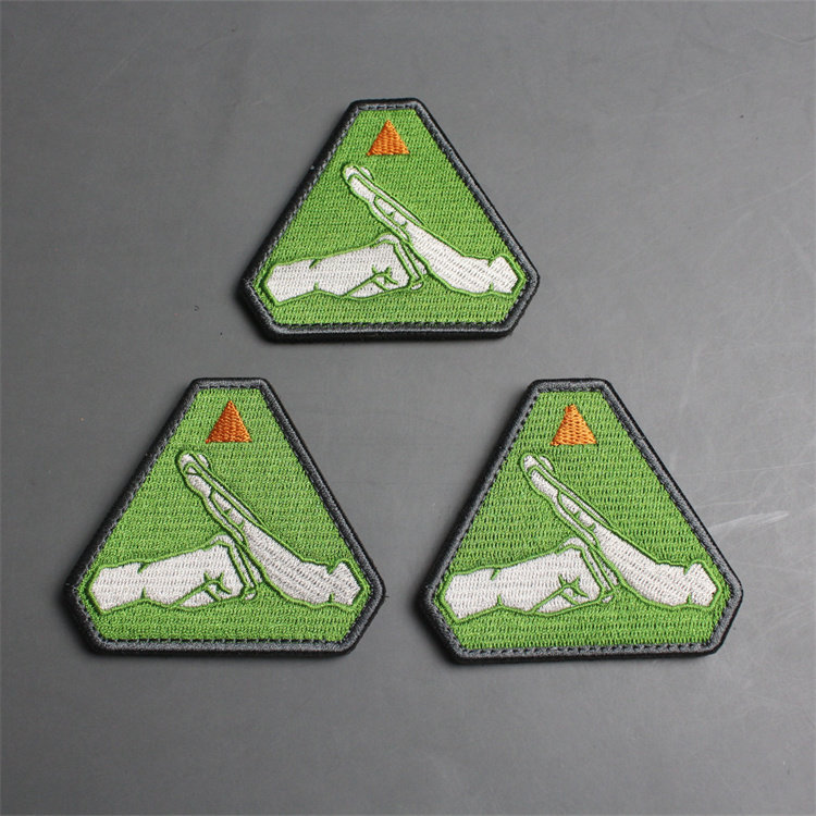 给您抱拳了老铁 全刺绣魔术贴章 铁三角臂章士气章承让三角形徽章