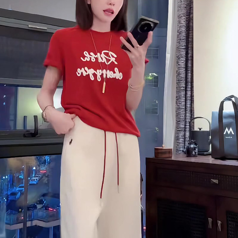 短袖T恤女夏季时尚简约通勤圆领韩版休闲字母印花正肩t恤