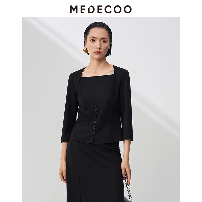 墨蒂珂七分袖蜂腰一字领上衣