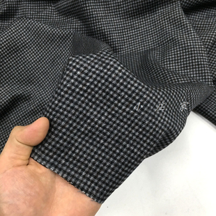 黑灰色小小格子图案短顺毛薄羊毛料面料 春季 柔软 垂坠 裙子布料