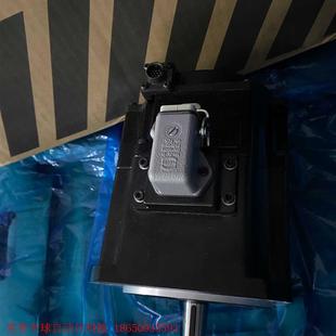 50601 1465川崎伺服电机R2AA13120LCP2E