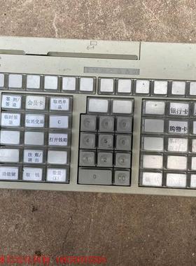 IBM 67键可编程键盘 KYBD P/N:65Y4042。