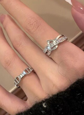 字母D戒指女学生小众设计高级感时尚个性轻奢开口食指戒冷淡风酷