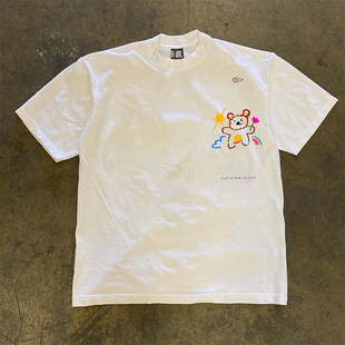 90s90s90s 重磅不透 彩色小熊拿花港风男女情侣款小众设计短袖T恤