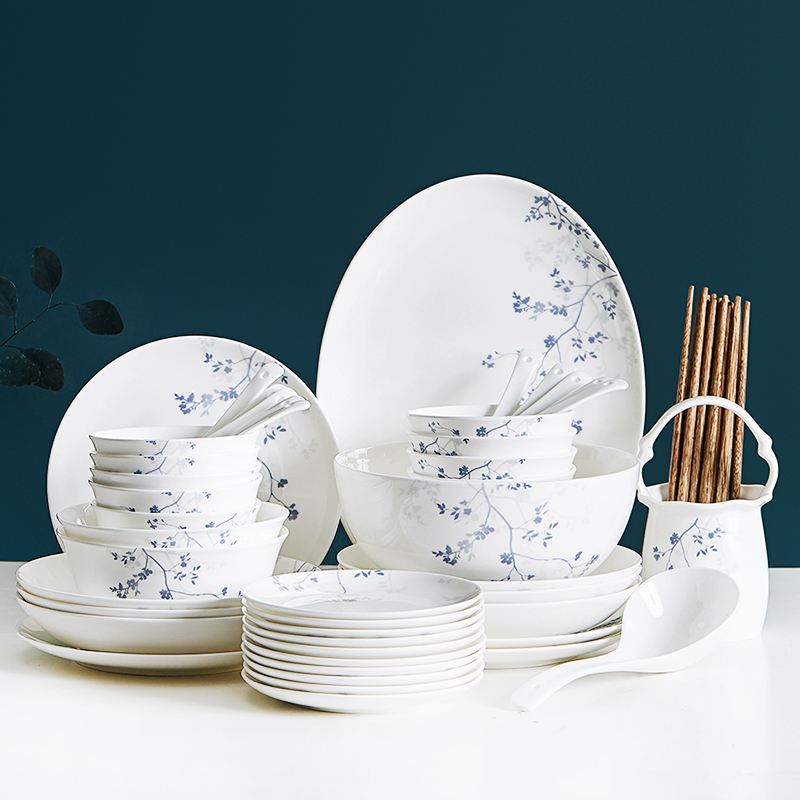 唯润骨瓷餐具碗碟套装56头盘子碗中式唐山陶瓷器欧式家用吃饭送礼