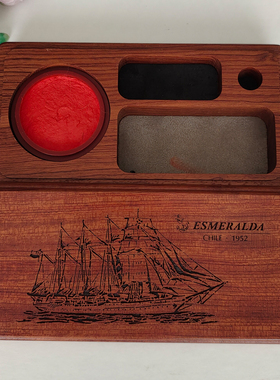 西洋收藏品 手工雕刻智利名帆船图案印章收纳盒 复古装饰文具摆件