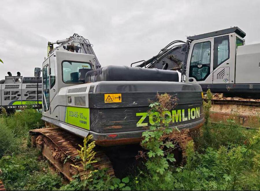 3月24日渭南一台履带式液压挖掘机（产品型号：ZE245E-10Plus）网络拍卖公告