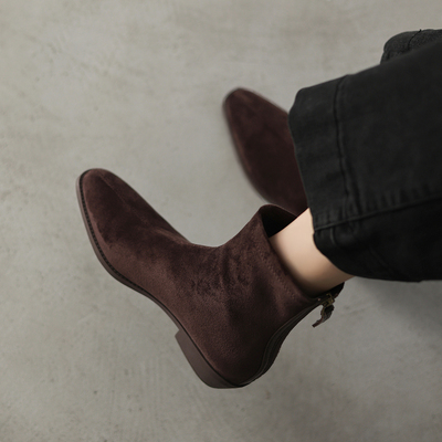 百搭后拉链瘦瘦靴秋冬大码4142