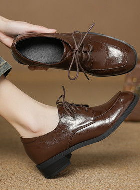 ladyblack3340大码41-43深口系带复古超软单鞋女春秋粗中跟小皮鞋