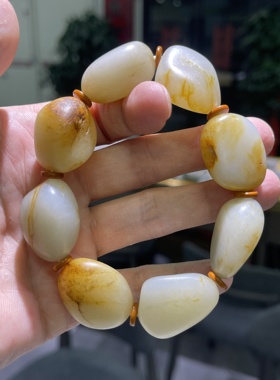 新疆和田玉籽料原石手串