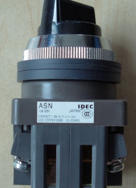IDEC和泉30MM选择开关ASN111 ASN311 ASN302原装正品全新，现货