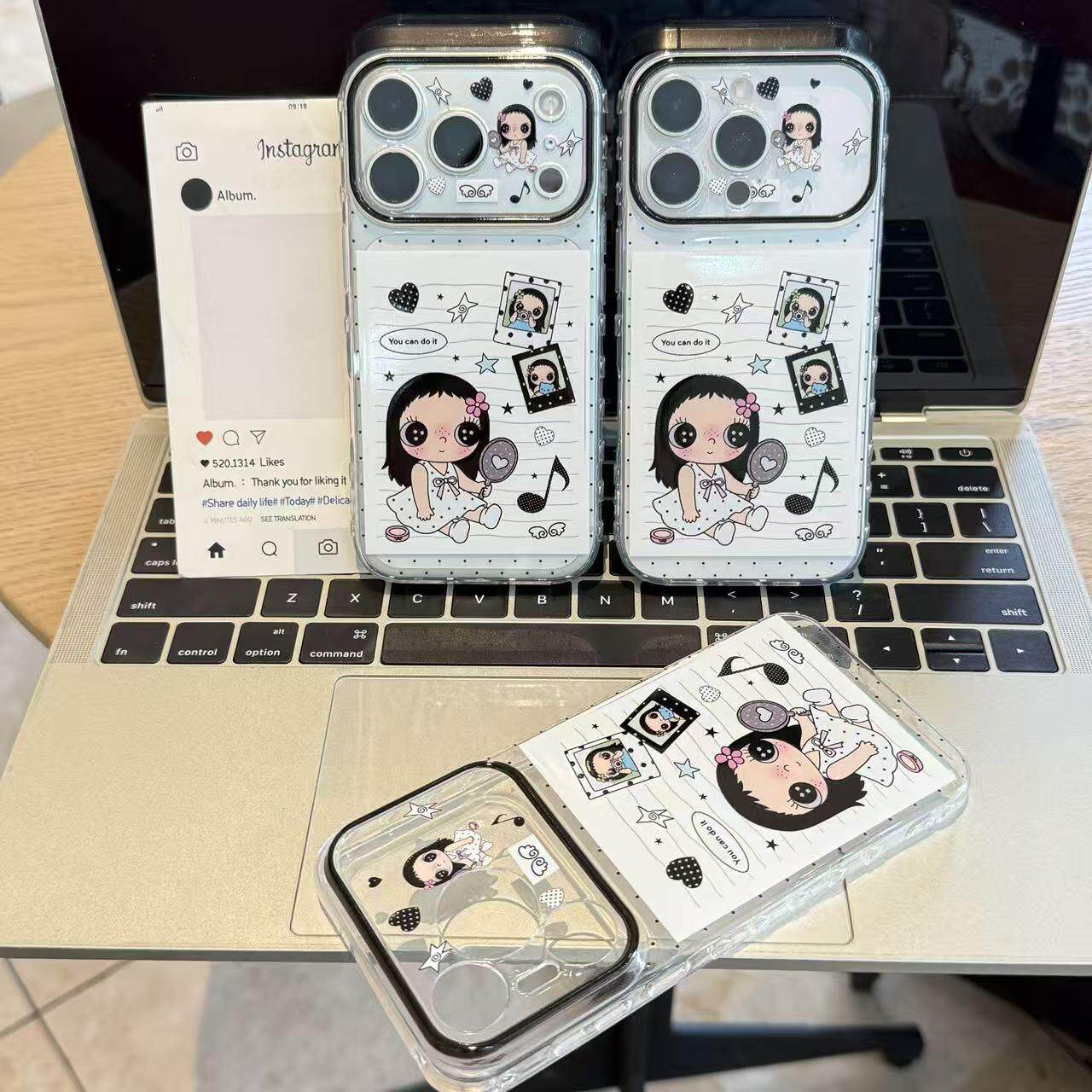 可爱音符小玉适用苹果18promax/17侧面爱心手机壳大视窗iPhone16/15/14/13华为P90vivo小米17oppo软壳保护套
