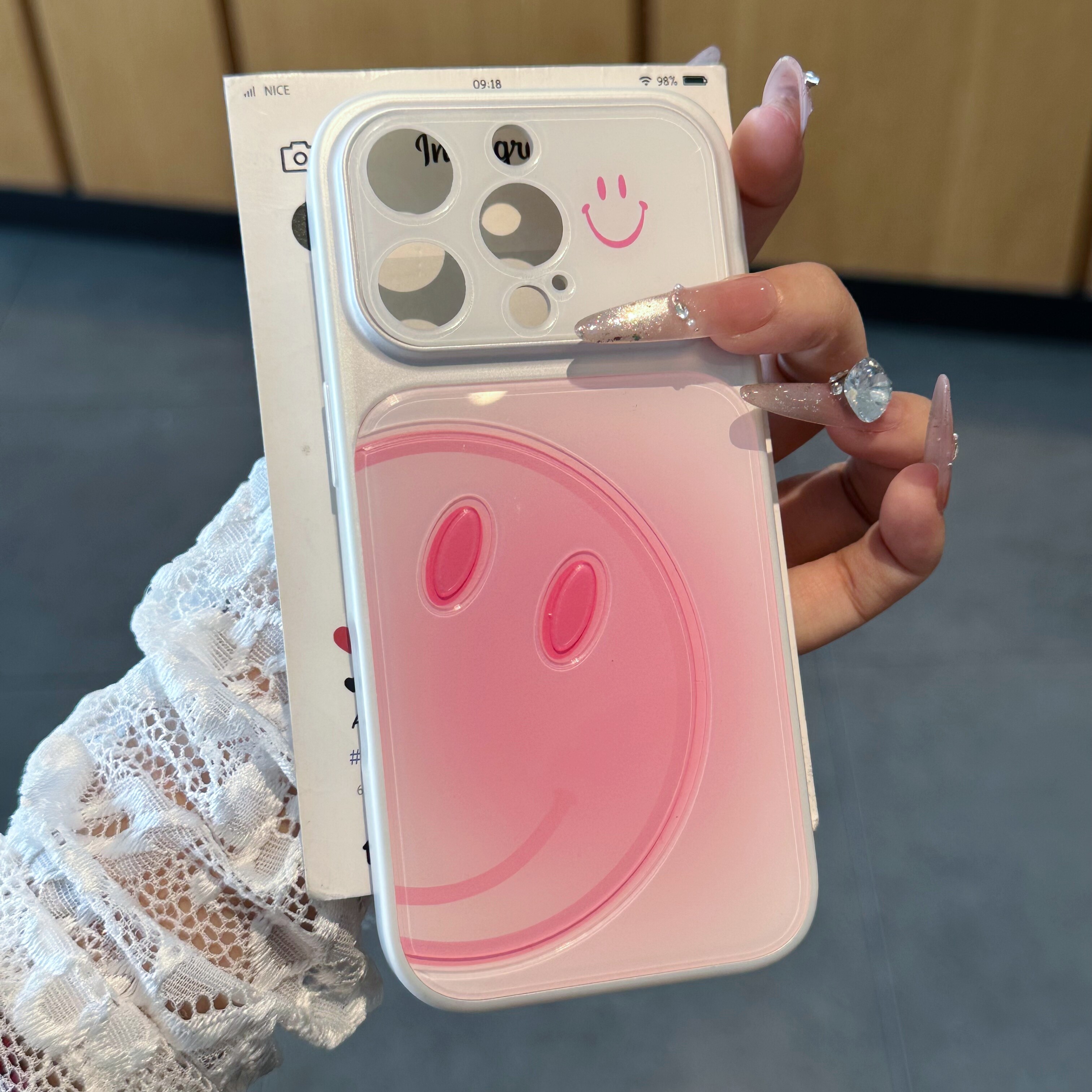 粉白色仿原渐变立体笑脸适用苹果17/16promax手机壳iPhone15plus全包镜头膜14/13Pro简约个性13Promax保护套