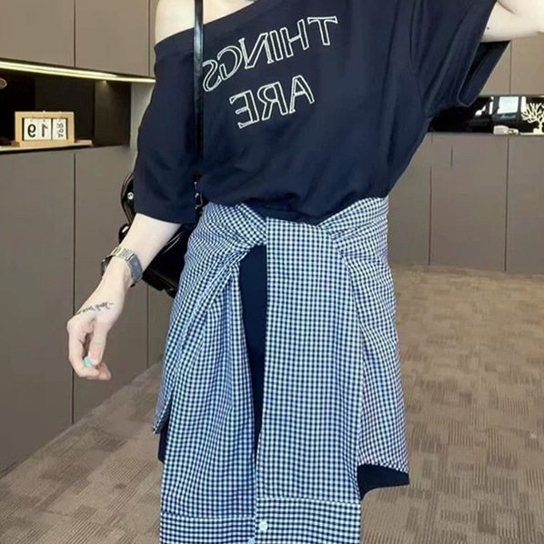 欧货洋气女装刺绣字母一字领连衣裙衬衫围裙两件套时尚百搭显瘦