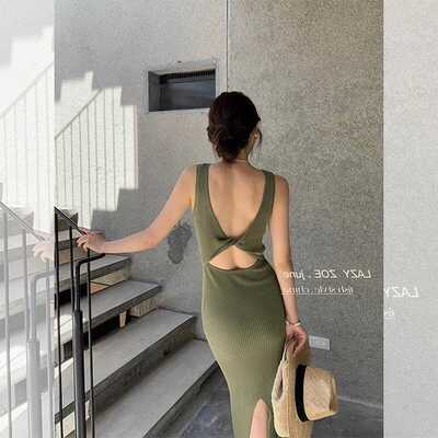 设计感长裙修身纯色清爽露背简约