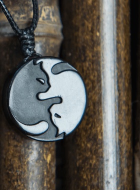 阴阳猫项链黑檀木手工恋爱猫咪