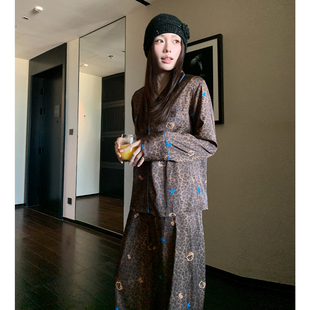 猫人冰丝睡衣女春秋款夏季带胸垫长袖豹纹家居服高级感送女友礼盒