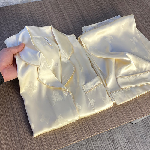 猫人冰丝睡衣女款夏季带胸垫2026新款薄款真丝绸家居服送闺蜜礼盒