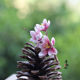 原创【绯玉琼枝】纯手工非遗蚕丝绒花胸针中国风新中式山茶花配饰