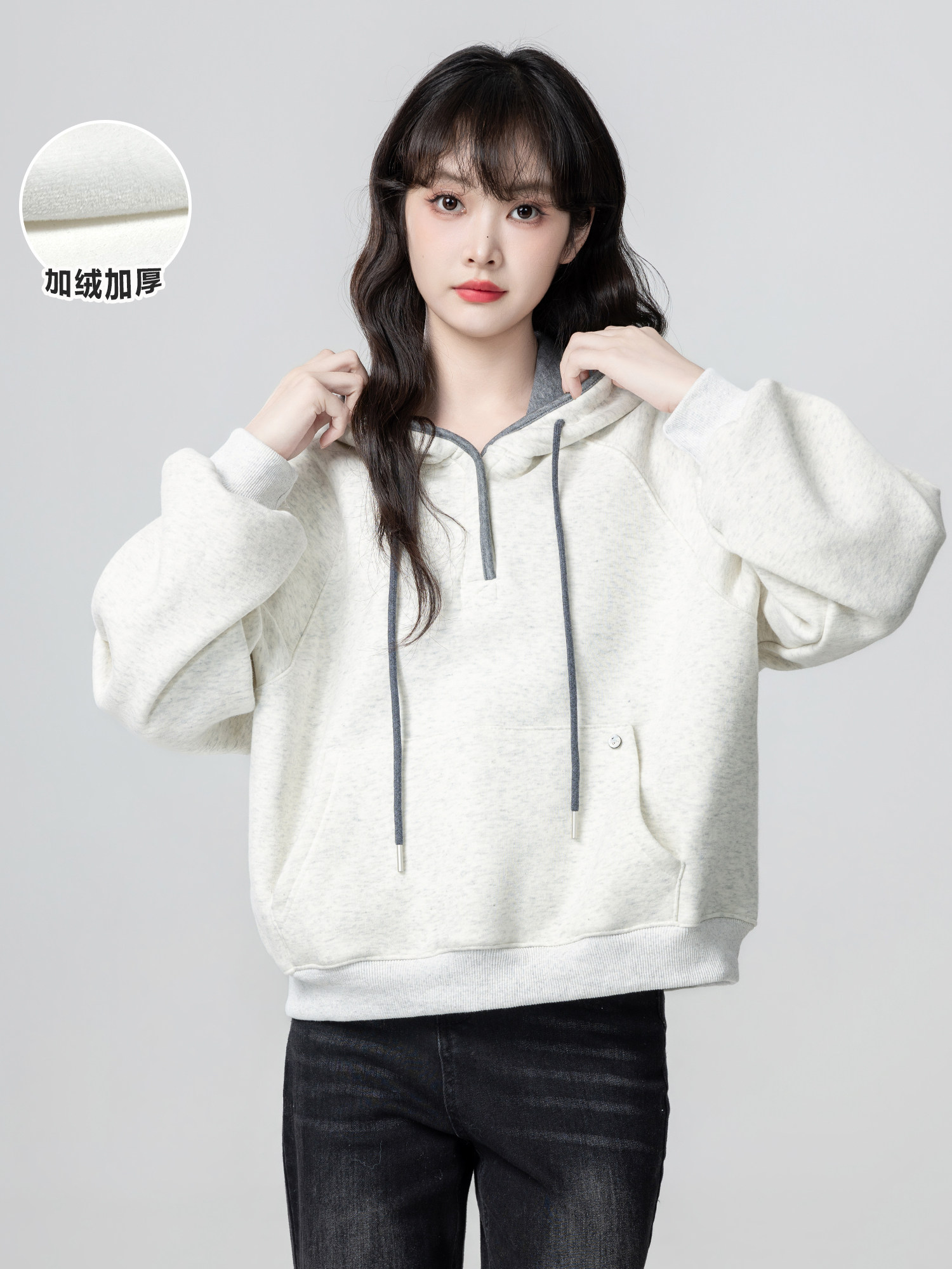 浅灰色连帽加绒卫衣女秋冬2025冬季新款宽松加厚套头帽衫短款上衣