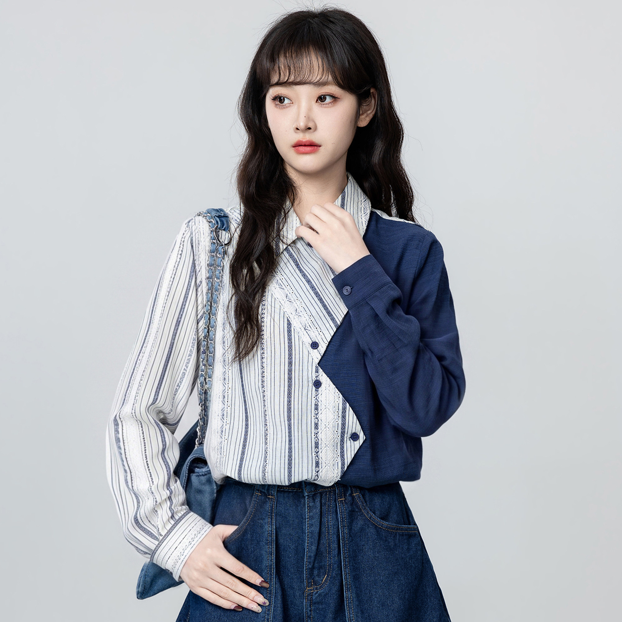 thumbnail for Blue irregular long-sleeve shirt for women, autumn 2026 spring/autumn new color-block striped polo collar shirt, chic top