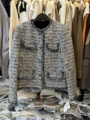 法式新款时尚高级感圆领小香风外套短款洋气名媛上衣开衫女