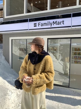 SY韩系高品质小香风保暖皮毛一体外套女短款毛毛大衣带帽子围脖女