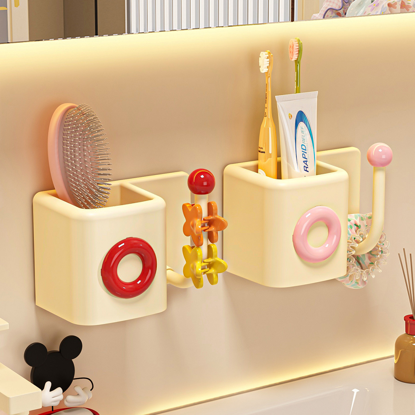 发饰收纳盒壁挂浴室头绳发箍发圈挂钩牙膏牙刷筒卫生间梳子置物架