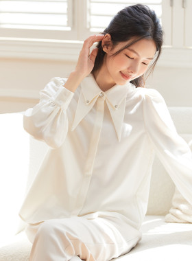 Famecoco折扣店文艺优雅灯笼袖衬衣设计感双层尖领衬衫DAB6BA009