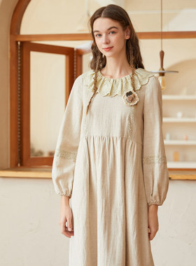 Famecoco折扣店文艺减龄娃娃领连衣裙宽松显瘦棉麻长裙F228FA011