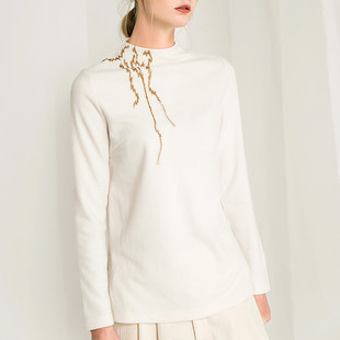 Famecoco折扣店超柔软半高领弹力打底衫 气质通勤上衣F218DC001