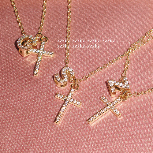 ZZZITA 野性甜心•Girl’s Revenge～定制字母闪钻十字架项链锁骨