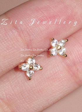 ZZZITA 迷你四芒星•Mini Star～高级感百搭简约闪钻四芒星耳钉