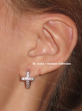 ZZZITA 十字星芒·Starlet Cross～百搭简约闪钻十字架耳环耳钉