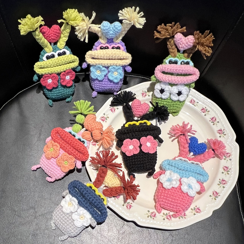 抽拉式钥匙包可爱卡通丑萌搞怪香肠嘴汽车遥控器保护套锁匙收纳包