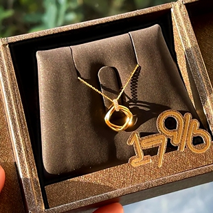 新款19716方式项链 女22K金黄金几何方形锁骨链钻石18K金双环圆环