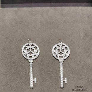 18K金蜻蜓钥匙项链 女轻奢白金纯银满钻圆形镂空吊坠毛衣链礼物潮