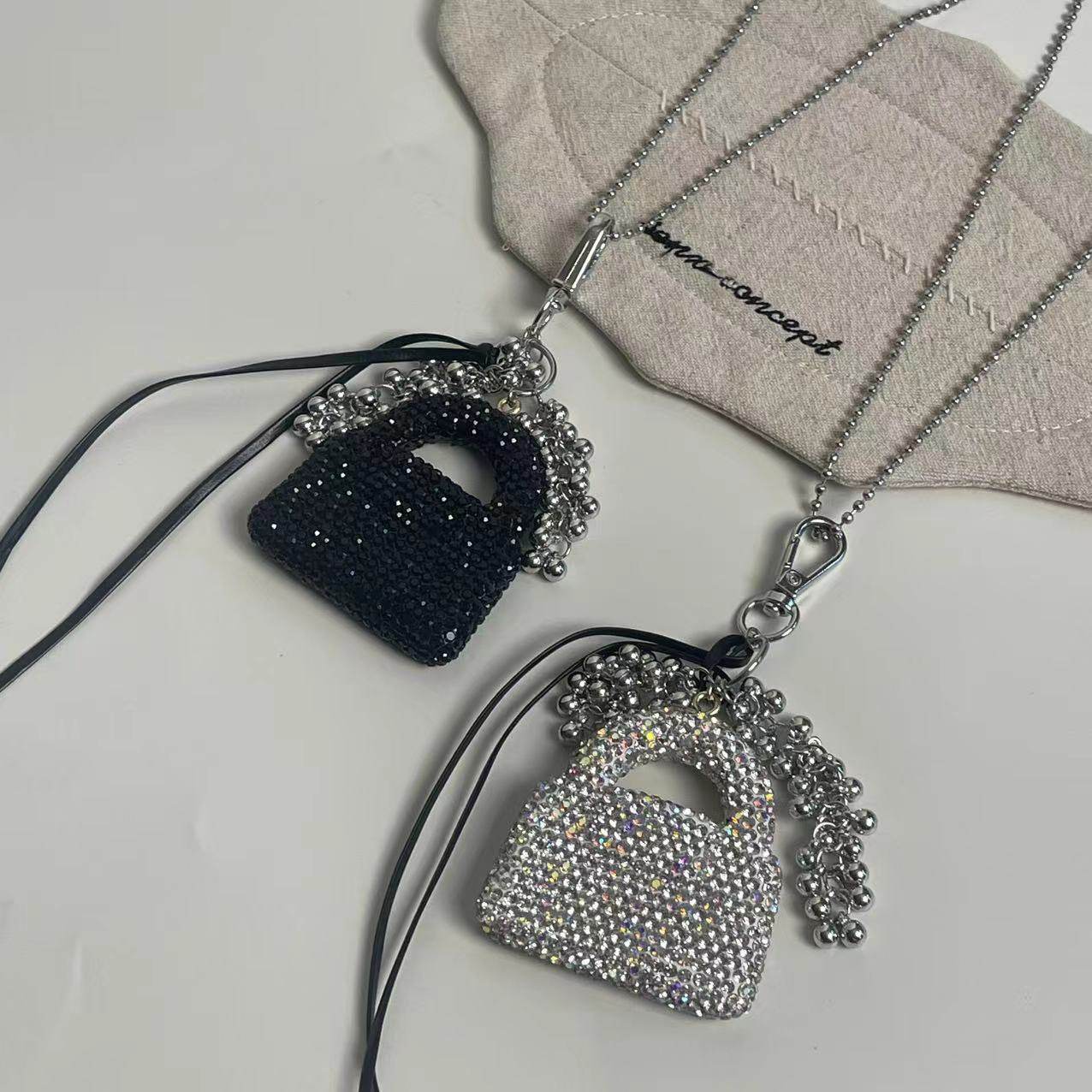 潮流设计满钻包包圆珠吊坠项链时尚轻奢夸张精致ins风毛衣链女